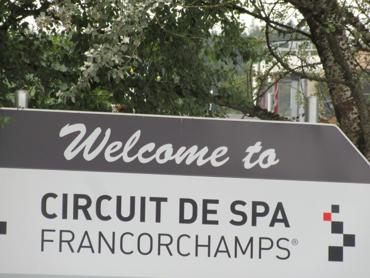 Gite Du Circuit Ставело Экстерьер фото